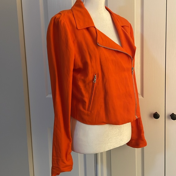 Karen Kane Women’s SZ S Orange Fully Lined Zip Blazer - Picture 5 of 16